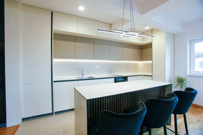 Се изнајмува 3-собен стан во Козле - slika 2