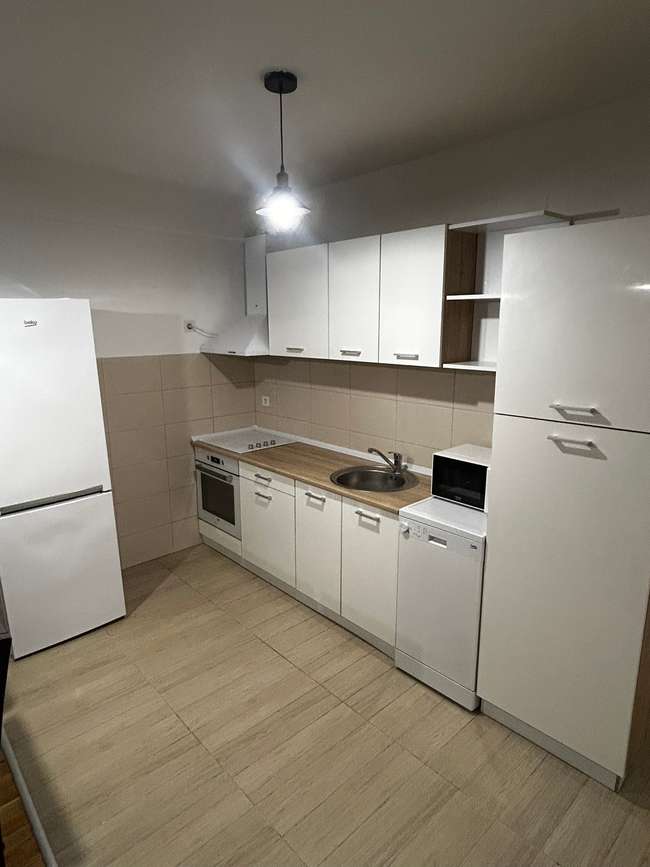 Се изнајмува 2-собен стан во Центар, Маџир Маало - 3