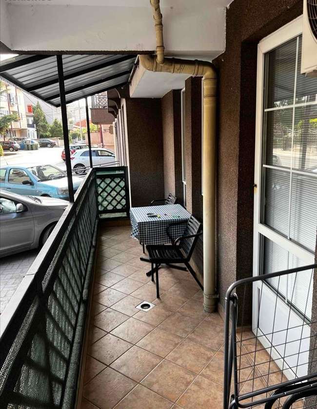 Се продава наместен двособен стан во Карпош, Козле - 3