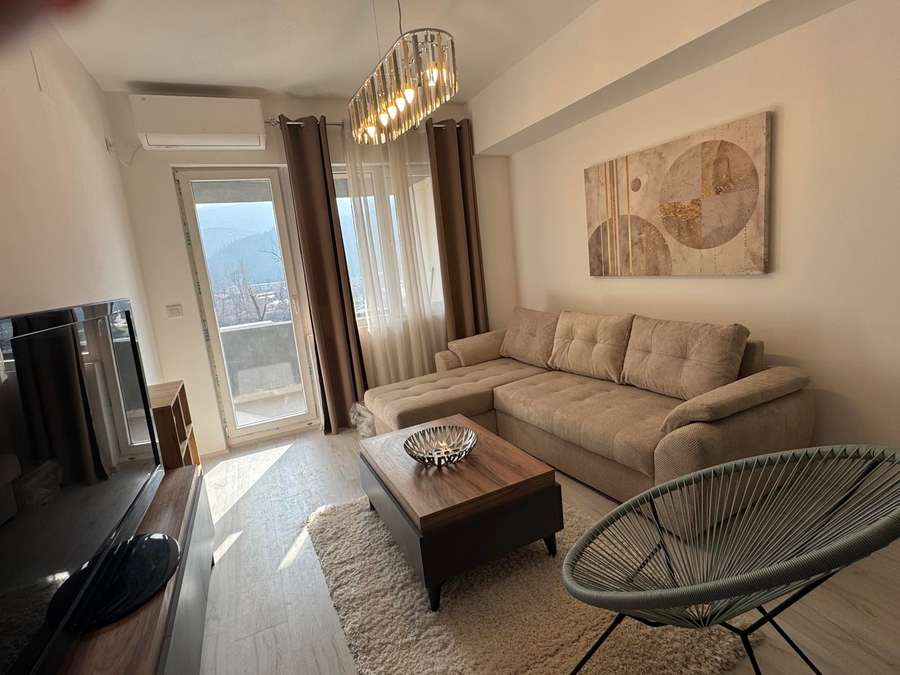 Двособен стан во Ѓорче Петров, кај стадионот - 1