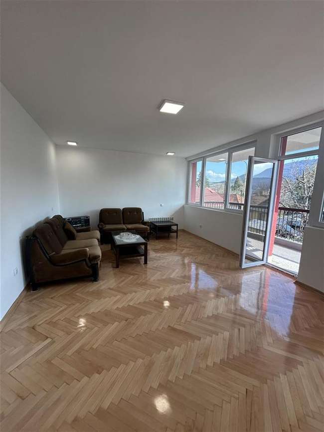 Се продава реновиран трисобен стан во Ѓорче, во близина на Тинекс - slika 2