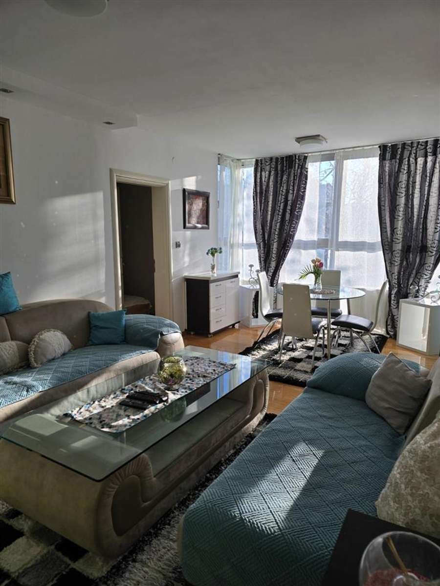 Се изнајмува 3-собен стан во Аеродром, Капитол - 1