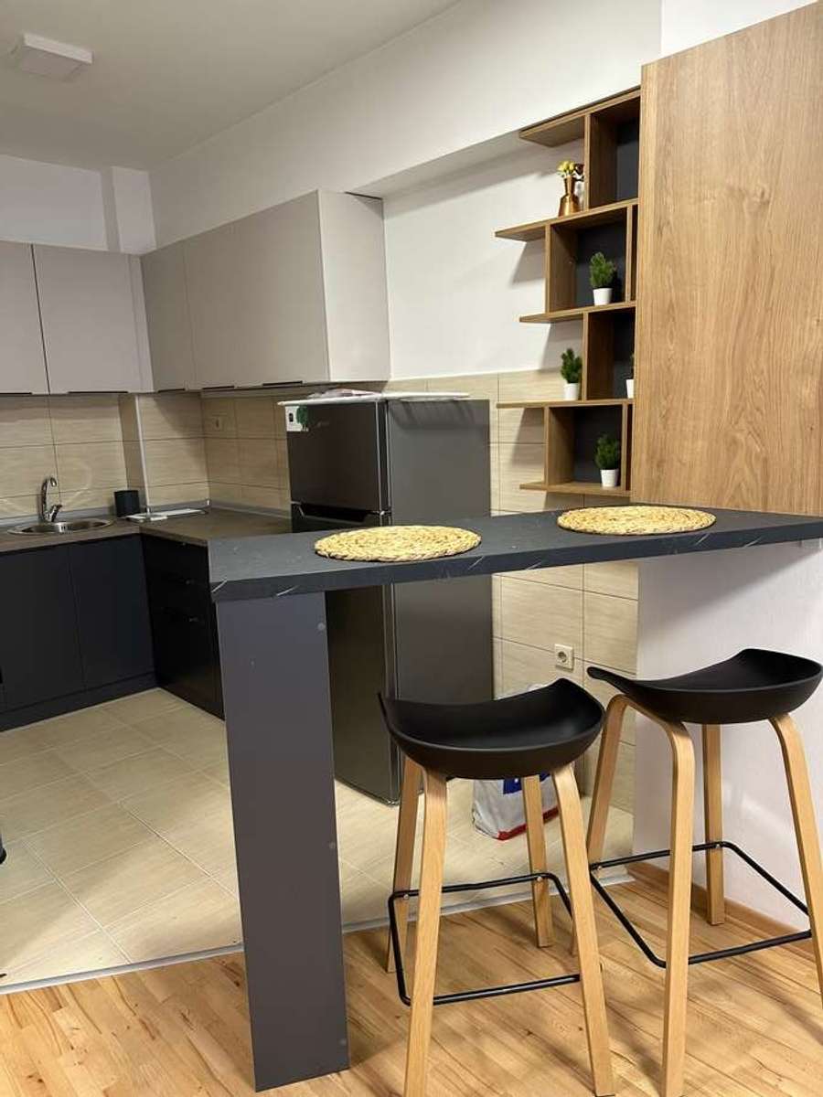 Двособен стан во Дебар Маало, наспроти Соборна - 1