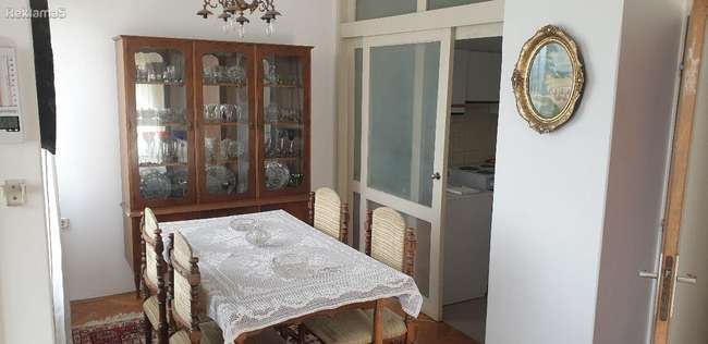 Се продава трособен стан во Центар, Градски ѕид - 3