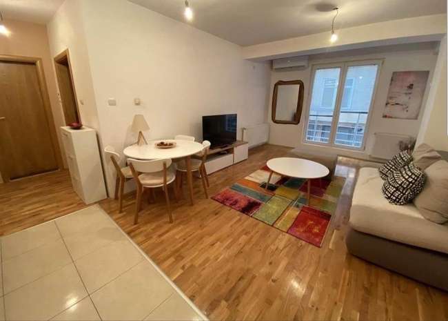 Двособен стан во Центар, Дебар Маало, Силбо - slika 2