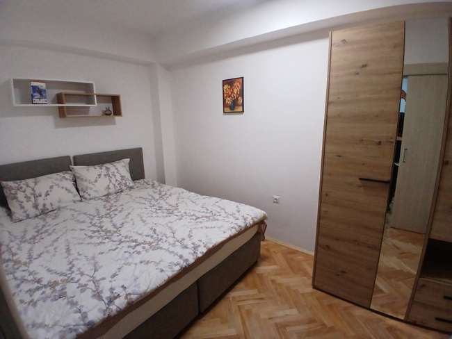 Се изнајмува 2-собен стан во Аеродром, Мичурин - 3