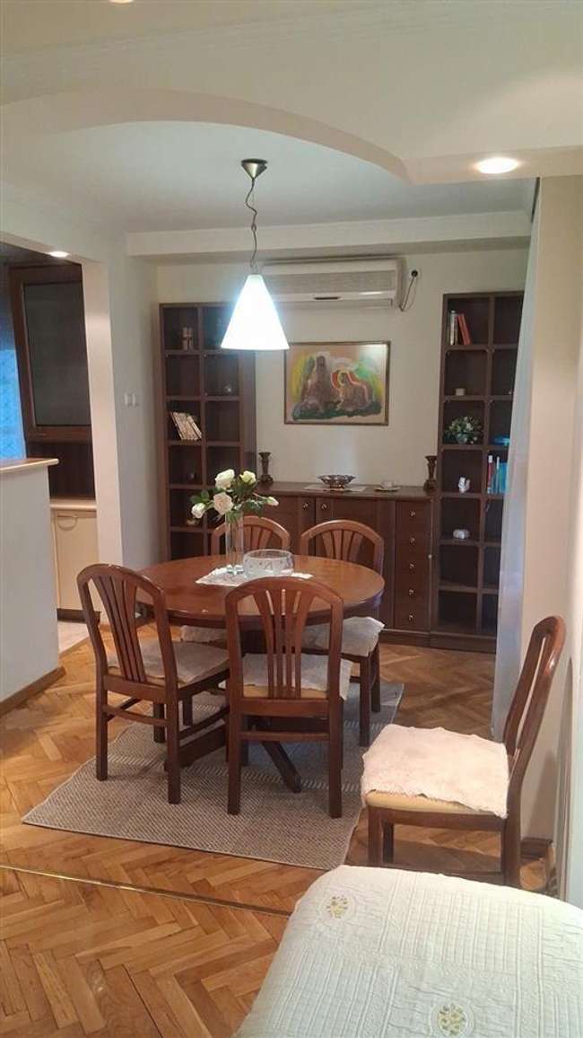 Трособен стан во Центар - 3