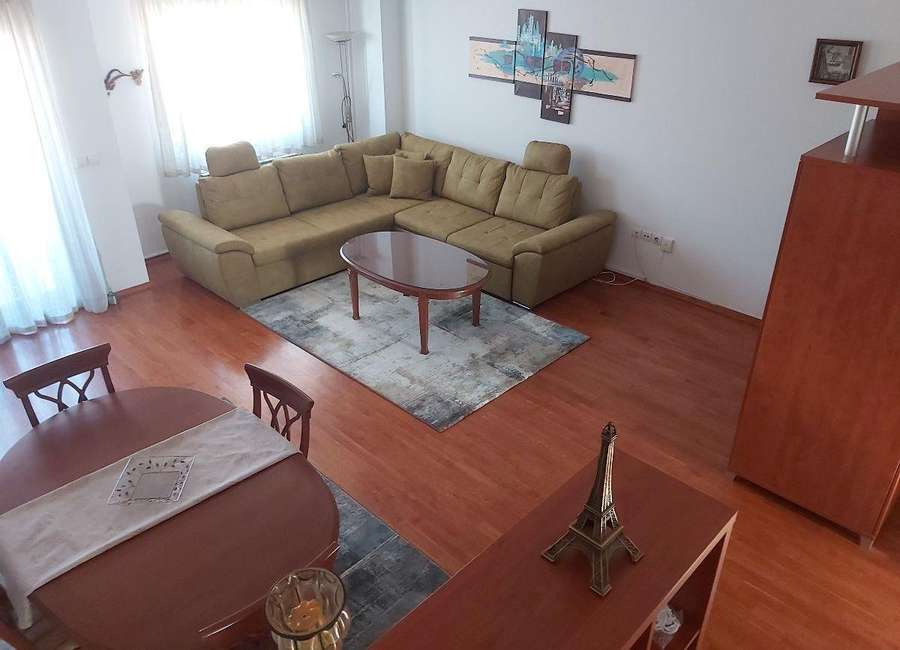 Нов четворособен стан во Дебар Маало - 1