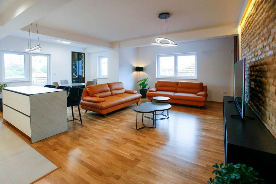 Се изнајмува 3-собен стан во Козле - 1