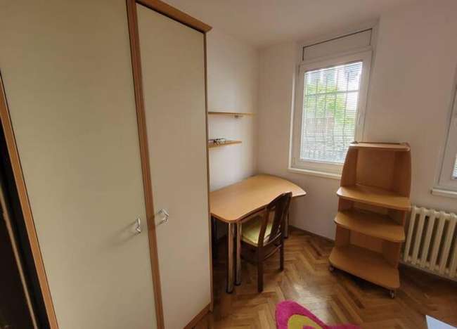 Се продава 3-собен стан во Центар, Илинденска - 2