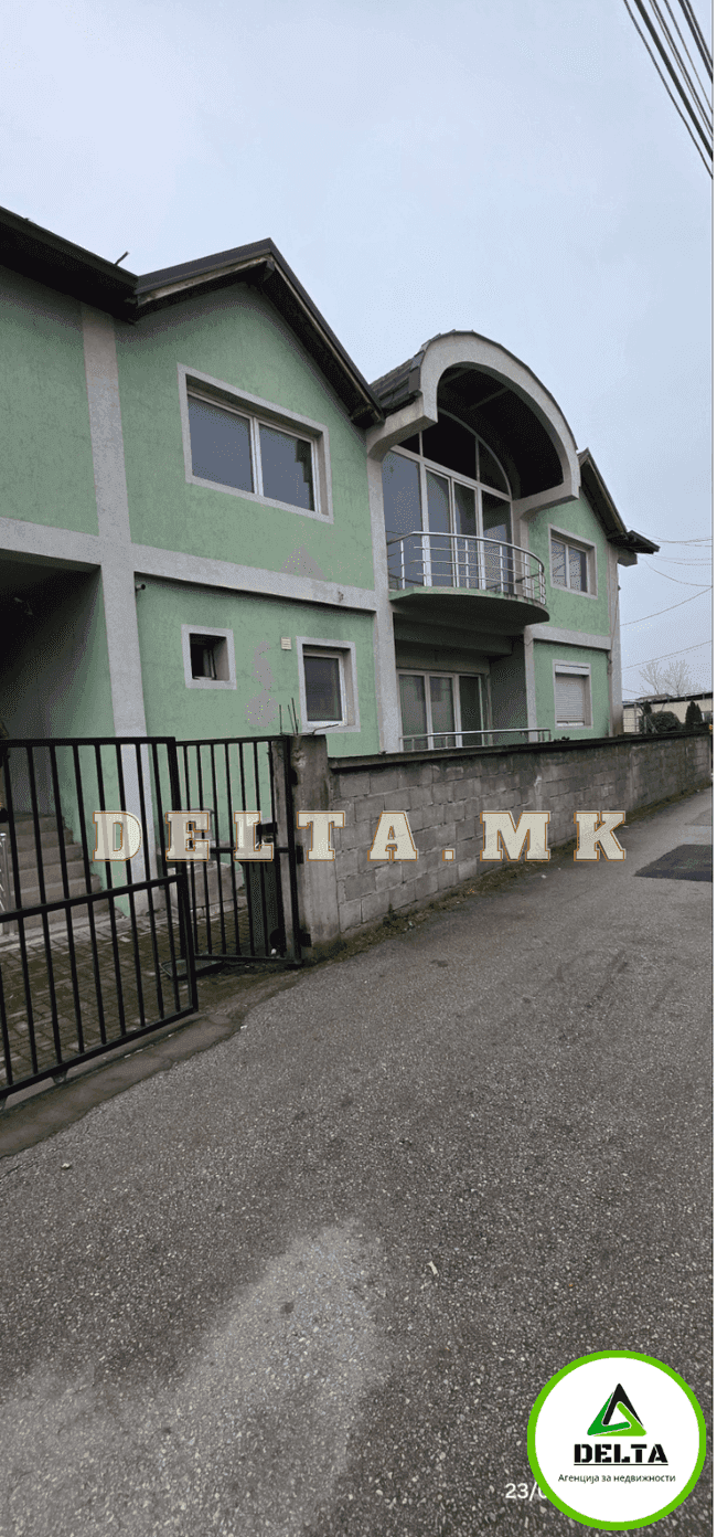 Се продава куќа во населба Лисиче - 3