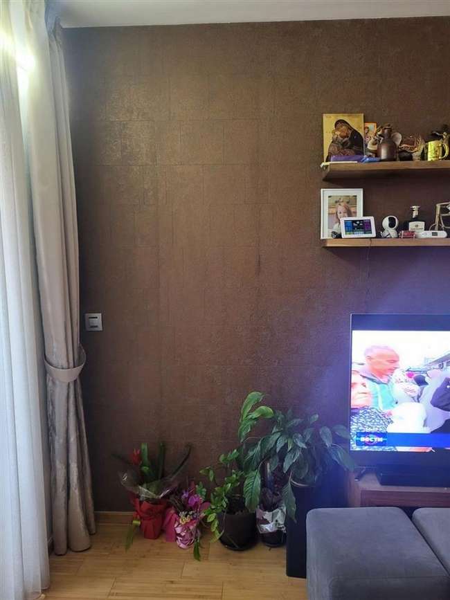 Се продава трособен стан во Аеродром, кај Поликлиника - 3