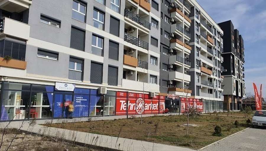 Се продава деловен простор-локал во Кисела вода - 1