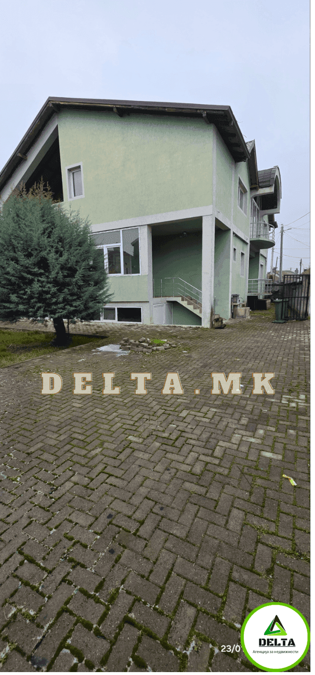 Се продава куќа во населба Лисиче - 2