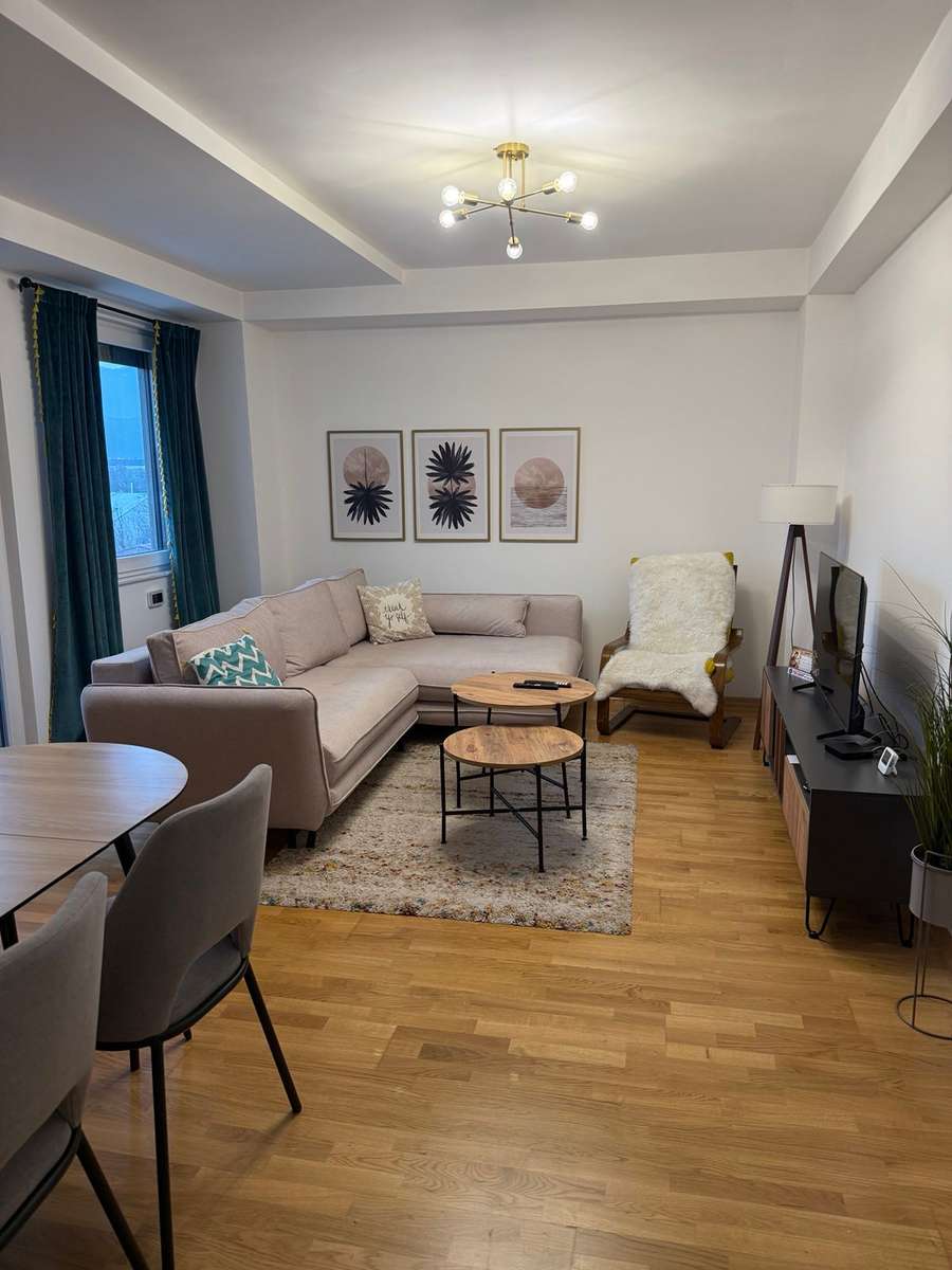 Трособен стан во Влае, Александрија - 1