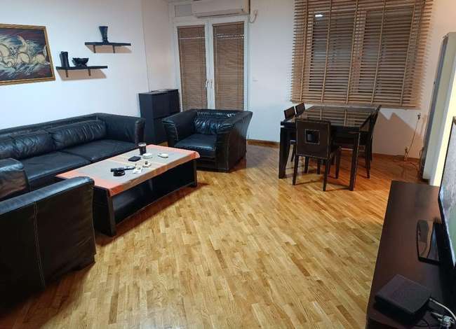 Наместен трособен стан во Центар-Универзална - slika 2