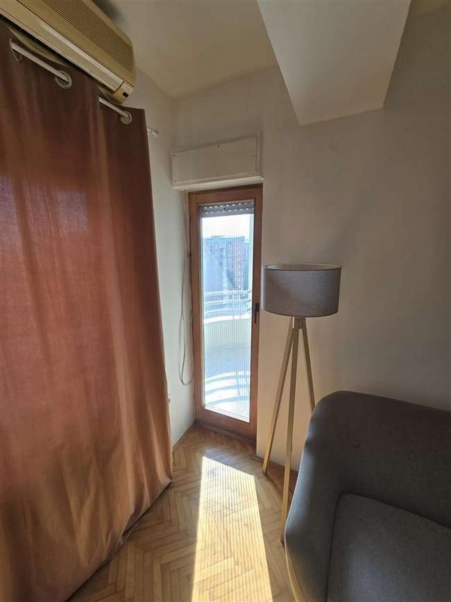 Се продава двособен стан во Аеродром, кај Поликлиника - 3