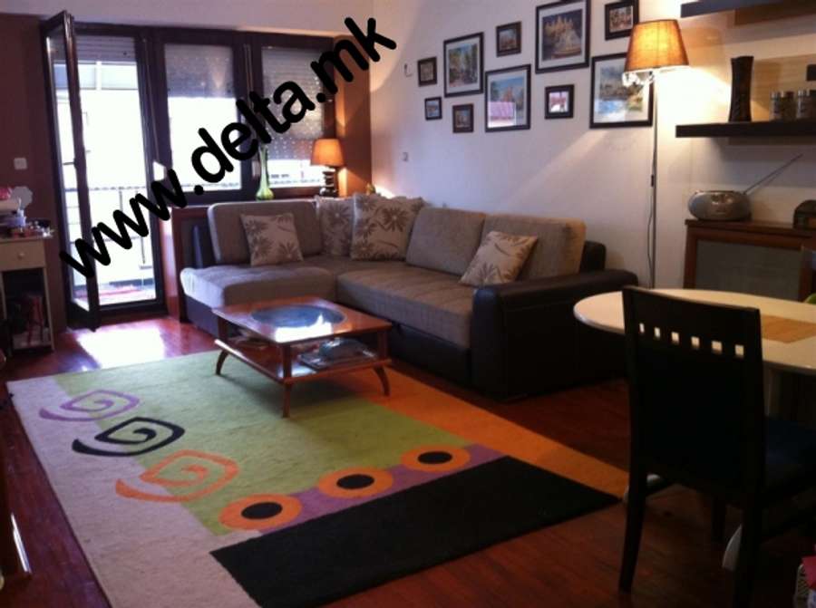 Двособен стан во Центар - 1