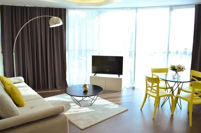 Се продава стан на атрактивна локација во Центар, Дебар маало, Соборен храм - slika 2