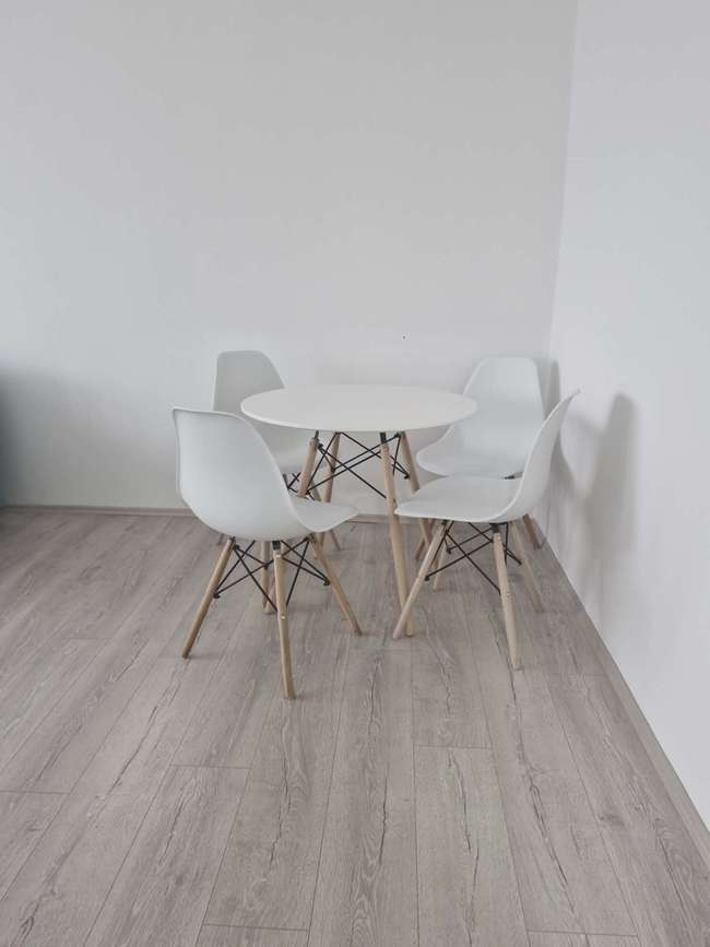 Се изнајмува 3-собен стан во Карпош 2, кај Факултетите - 3