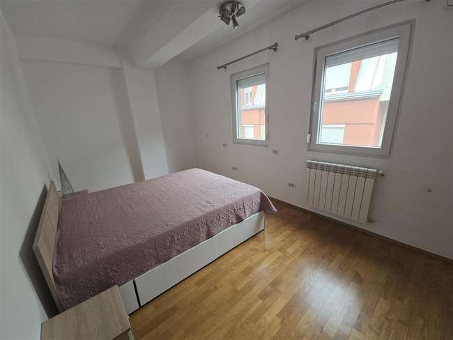 Четворособен стан во Центар, Градски Парк - slika 2