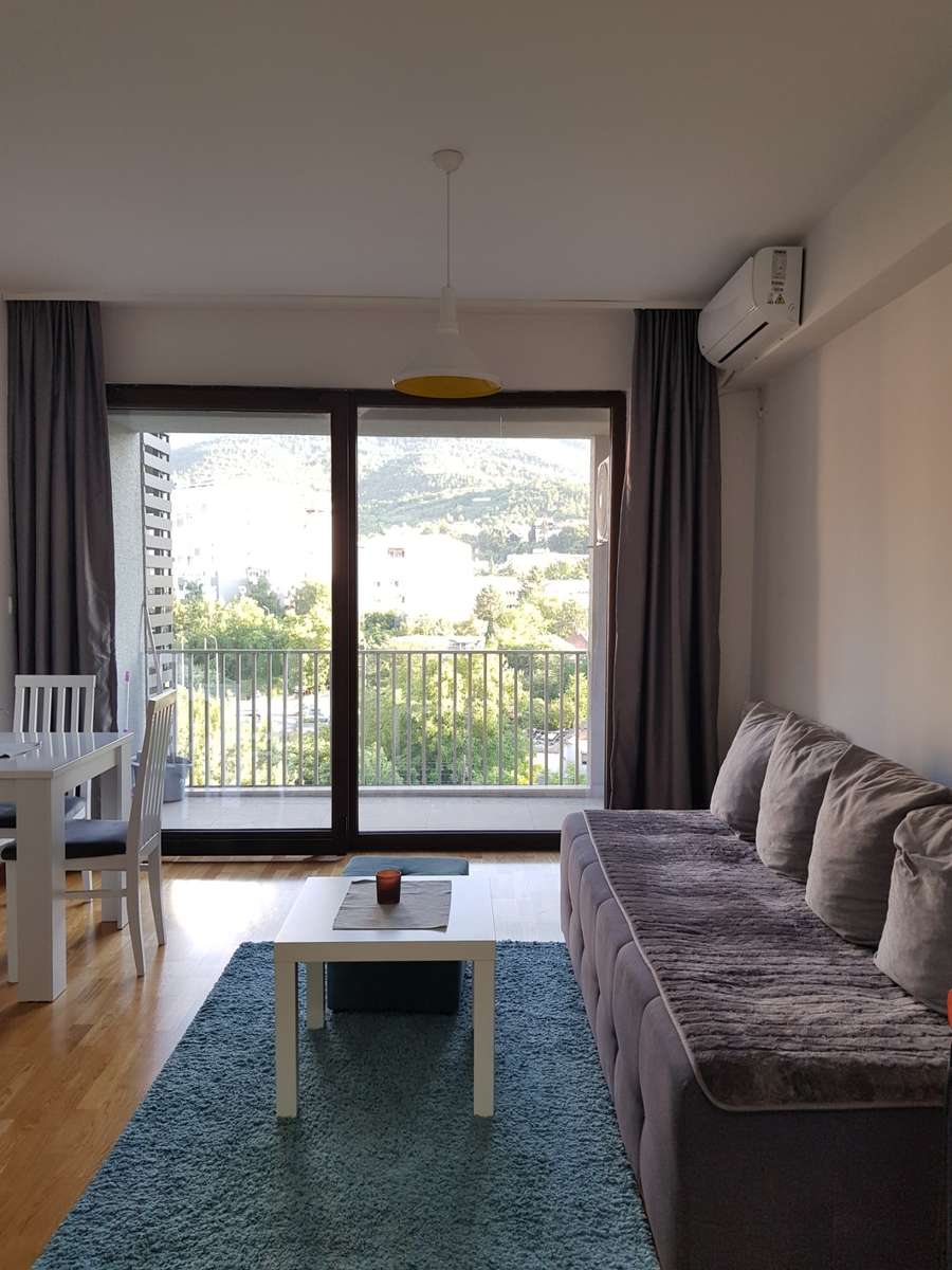 Се изнајмува гарсониера во Тафталиџе 1 - 1