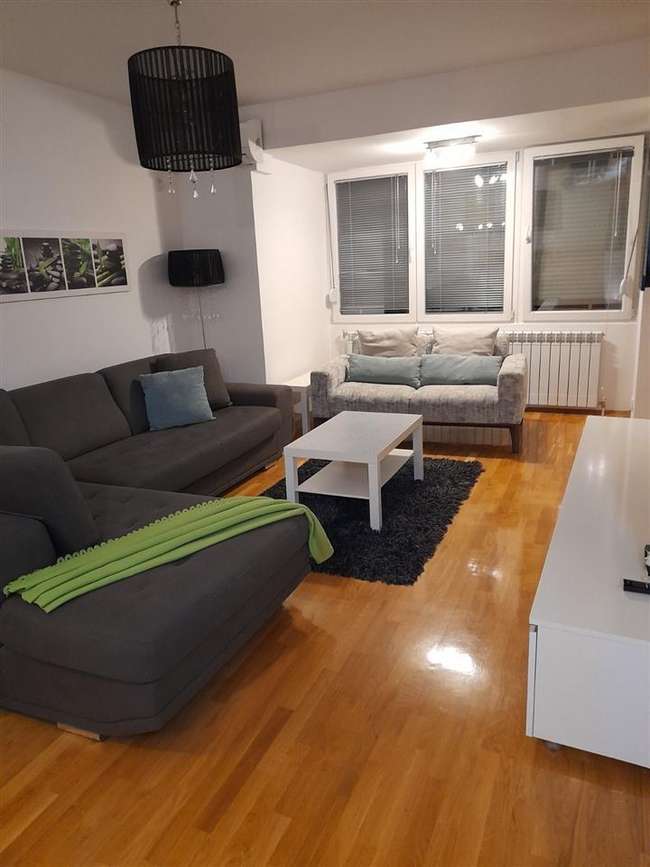 Нов трособен стан во Центар - slika 2