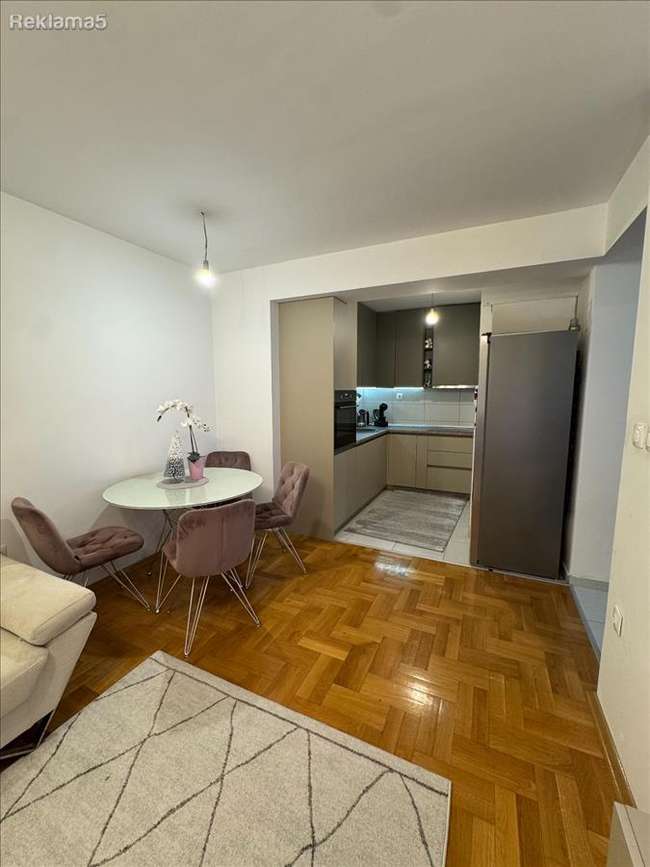 Се продава двособен стан во Аеродром, Тобако - 3