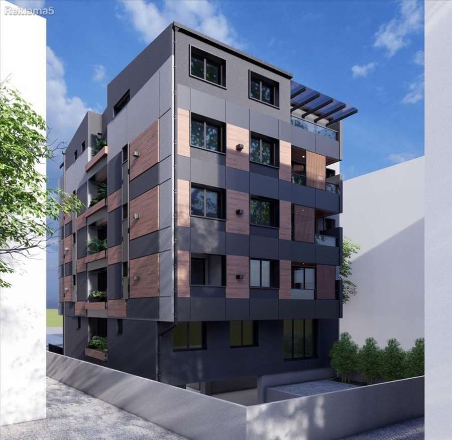 Се продава нов стан со двор во Центар, Дебар Маало - 1