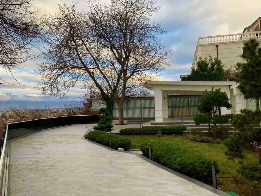 Луксузна куќа во Жданец - 1