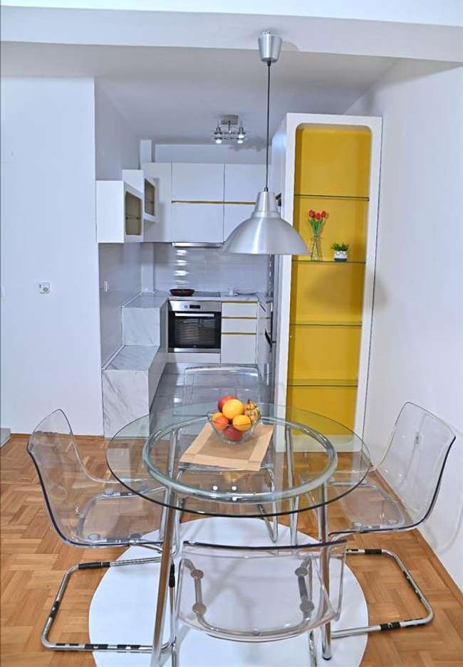 Се изнајмува 2-собен стан во Кисела Вода - 3