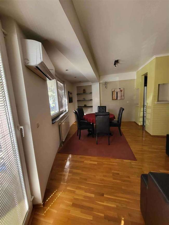 Трособен стан на Водно - slika 2