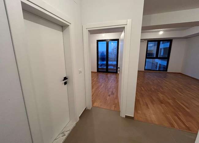 Се продава невселуван двособен стан во Аеродром, ФОН - slika 2