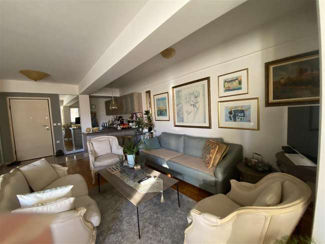 Дуплекс во мала зграда во Дебар Маало - 3