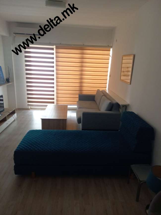 Трособен стан во Центар, Дебар Маало - slika 2