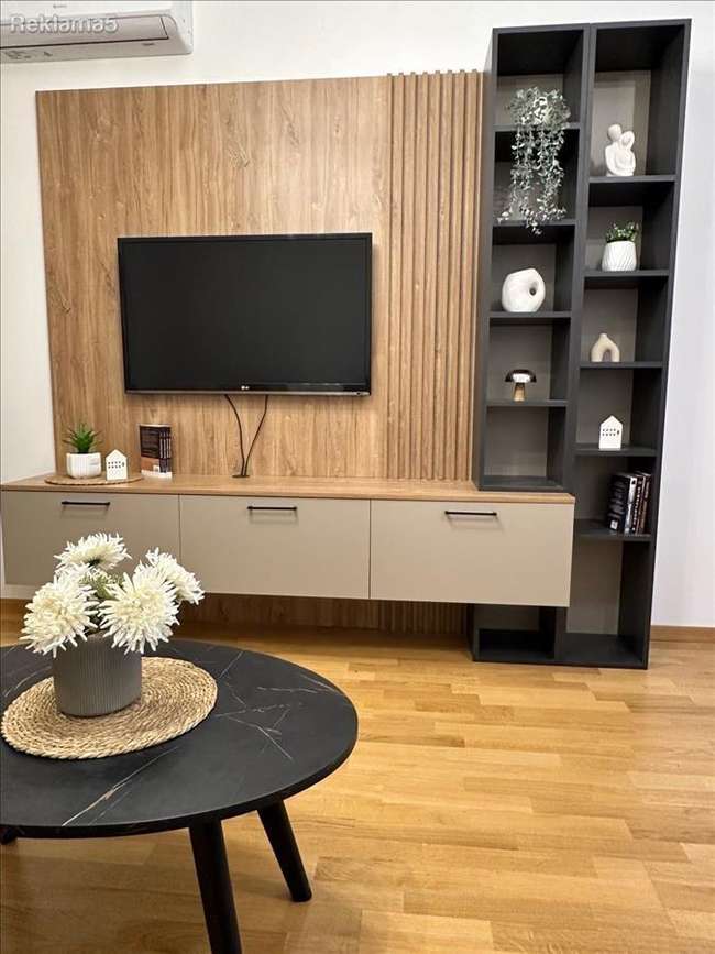 Невселуван двособен стан во Центар - slika 2