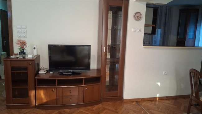 Трособен стан во Центар - 2