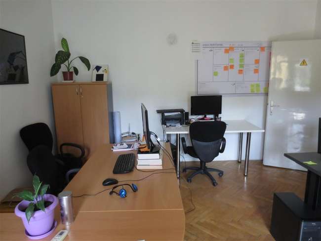 Се продава 4-собен стан во Центар, Дебар маало - slika 2