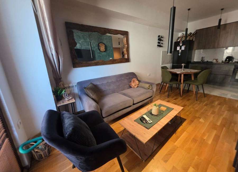 Двособен стан во Тафталиџе, Прашка - 1