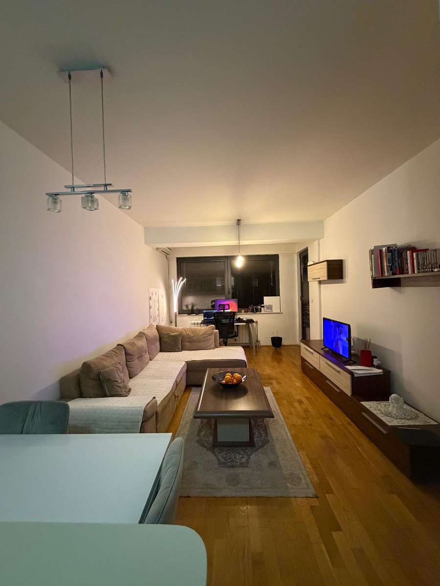 Двособен стан во Центар, Дебар Маало - 1