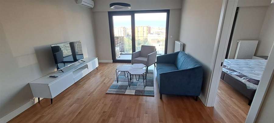 Се изнајмува двособен стан во центар - Дајмонд Лимак - 1