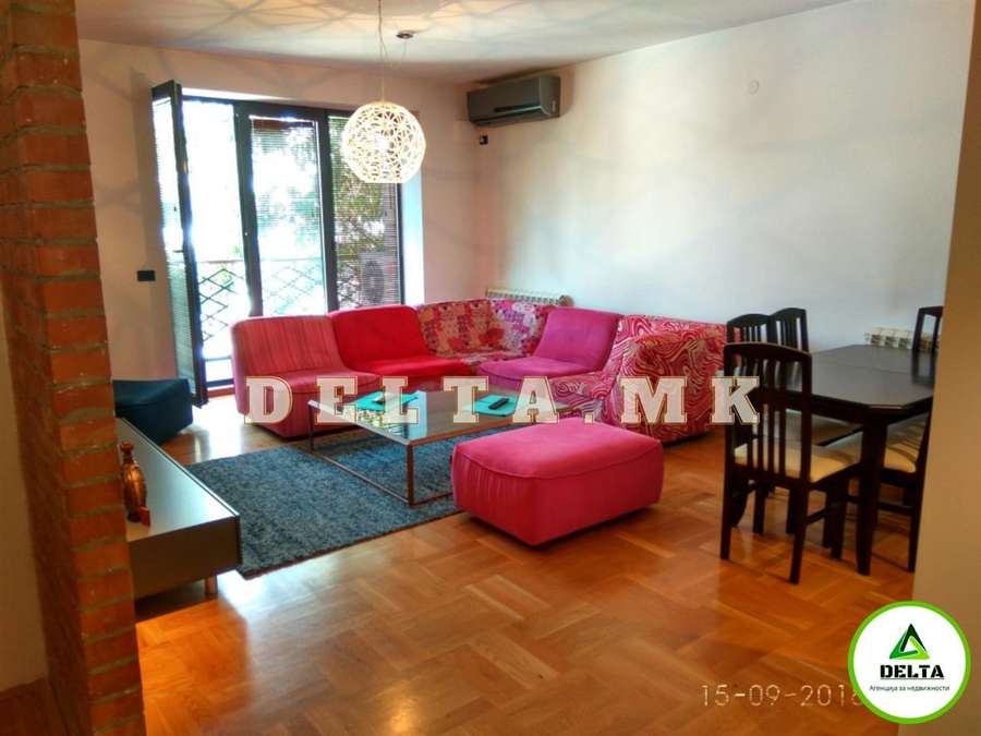 Четирисобен стан во Дебар маало - 1