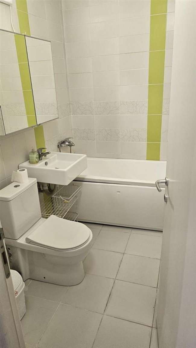 Се продава трособен стан во Аеродром - slika 2