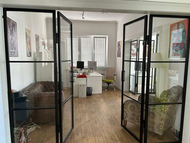 Деловен простор за канцеларија во Центар - slika 2