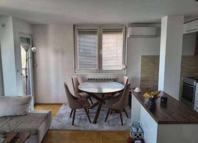 Се продава двособен стан во Влае - 3