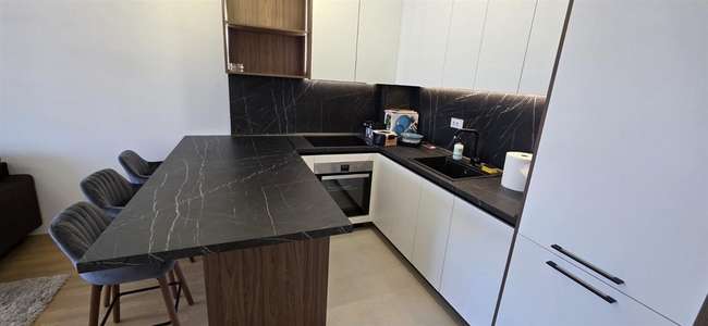 Невселуван двособен стан во Карпош 3 - 3