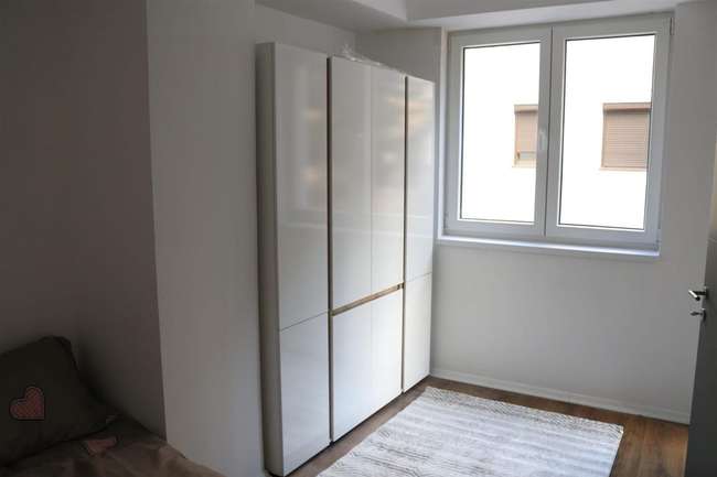 Нов 2-собен стан во Центар, Универзална - slika 2