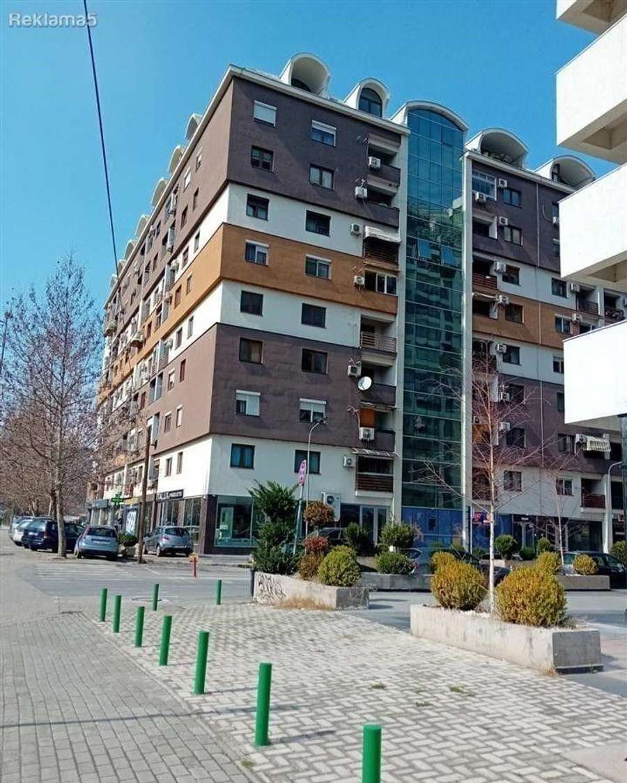 Деловен простор во Тафталиџе - 1