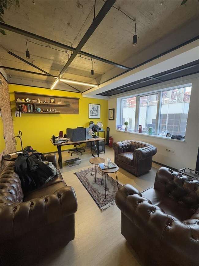 Наместен деловен простор во Центар - 3