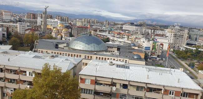 Се продава трособен стан во Центар, Градски ѕид - slika 2